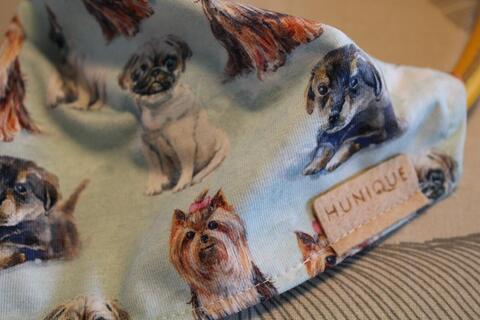 Tiny dog bandana på hunique.dk