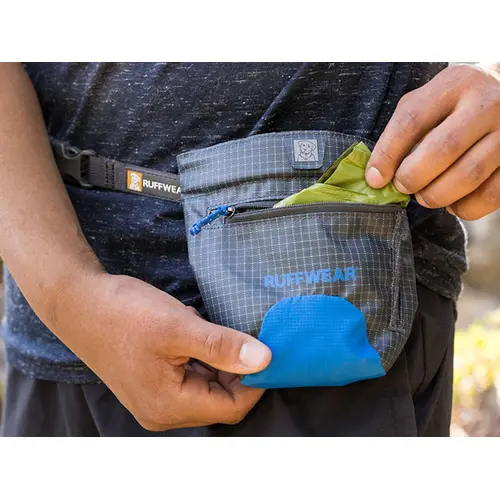RUFFWEAR TREAT TRADER, BLUE POOL på hunique.dk